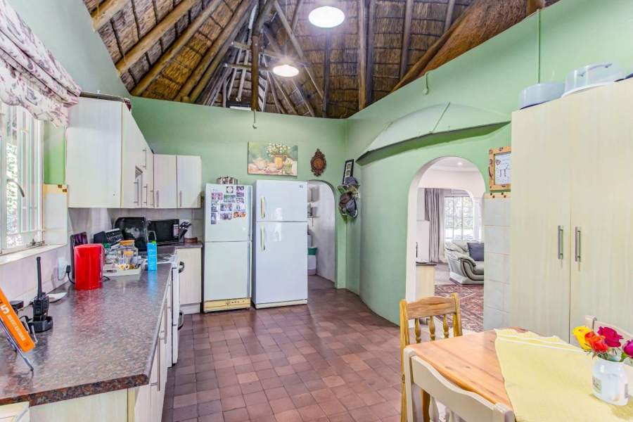 15 Bedroom Property for Sale in Hekpoort North West